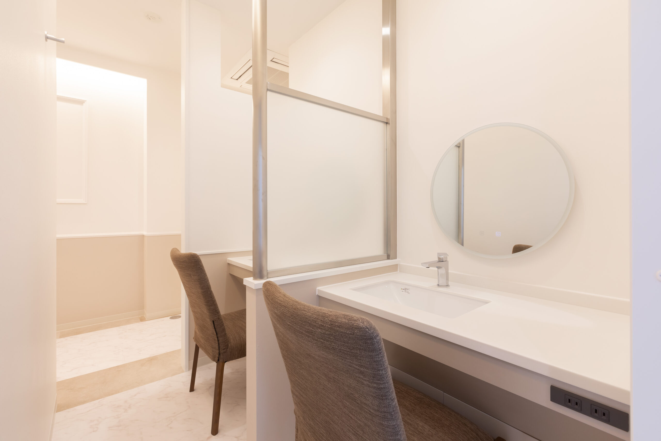 パウダールーム